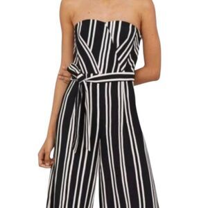 H&M BLACK & WHITE STRAPLESS JUMPSUIT SZ.2 EUC.  *BELT NOT INCLUDED.